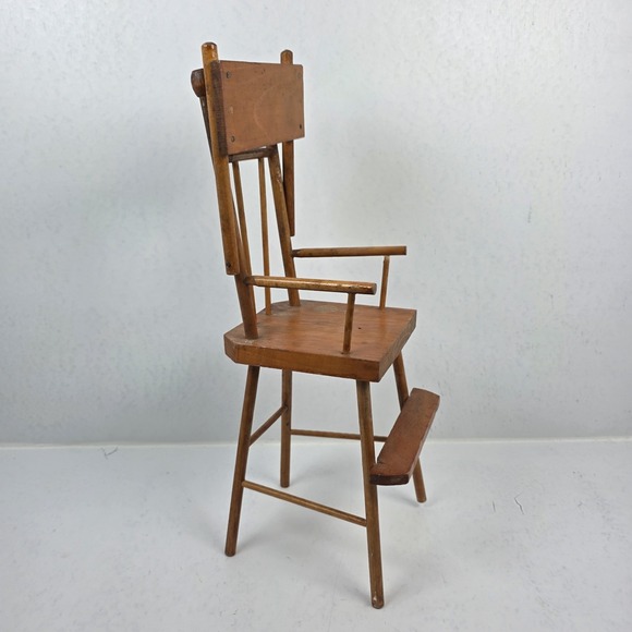 Vintage Doll or Teddy Bear Wood High Chair Movable Lap Tray 15" - Picture 3 of 9